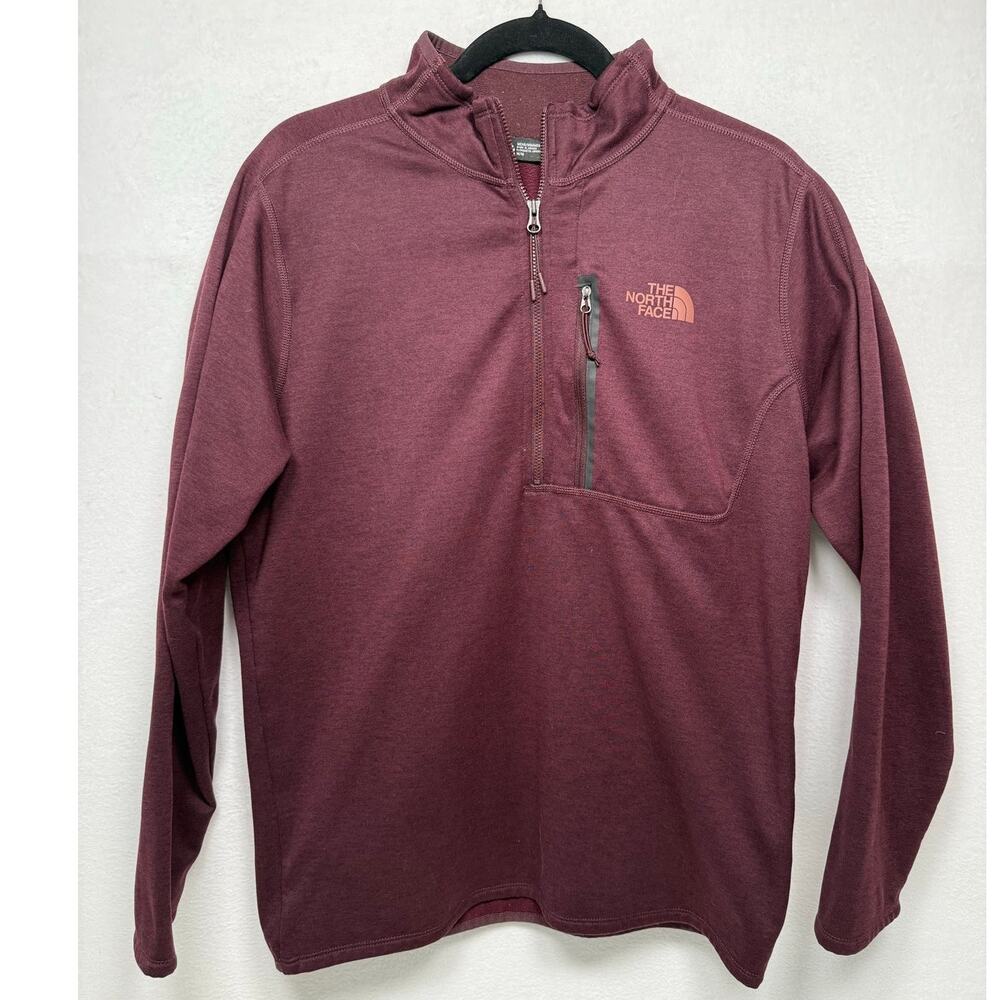 The North Face Men's 1/4 Zip Sweatshirt, Size Medium